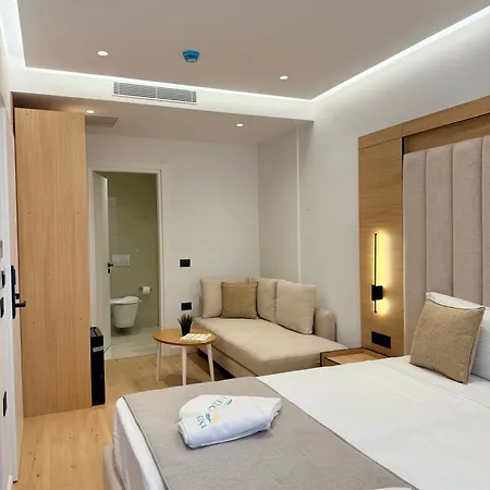 Marisol Hotel